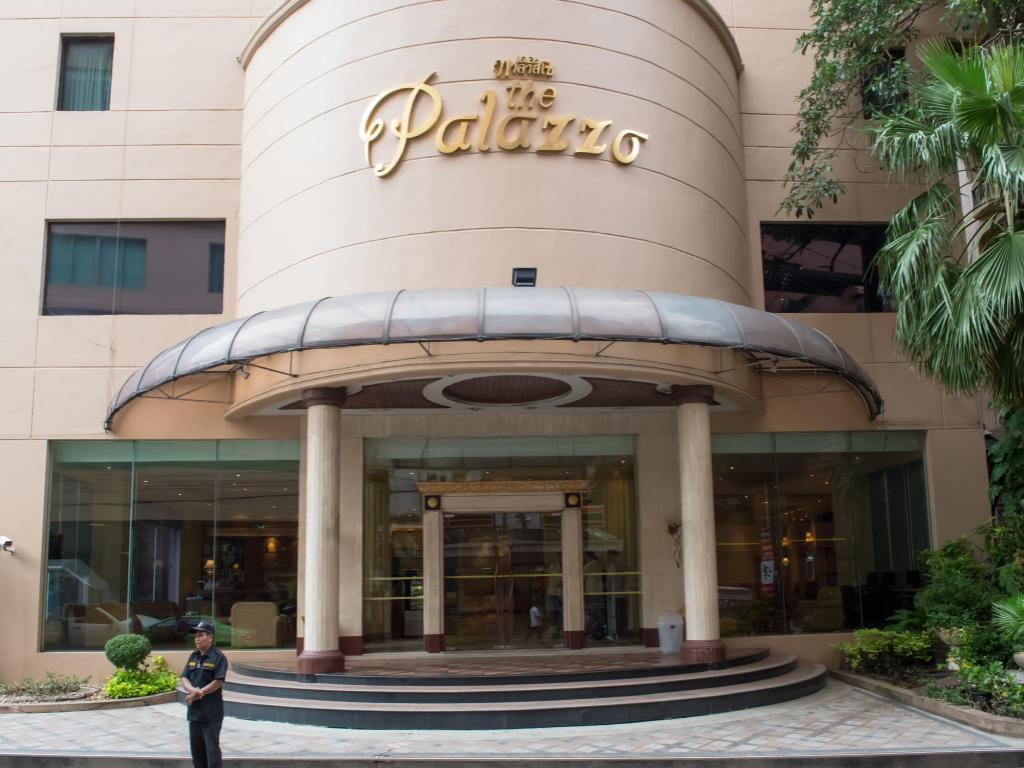 Palazzo Hotel