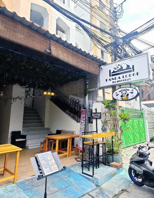 Panda Lodge Home Stay