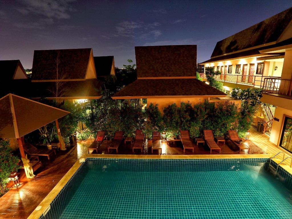 Ploy Khumthong Boutique Resort