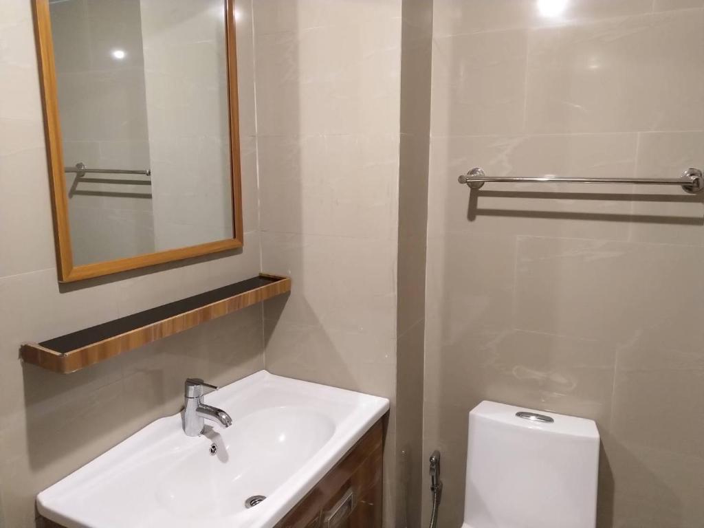 Roseate Bangkok Hotel