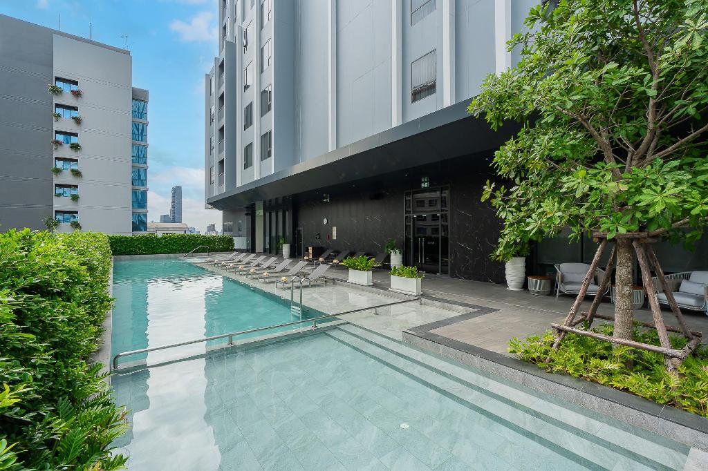 Staybridge Suites Bangkok Sukhumvit an IHG Hotel