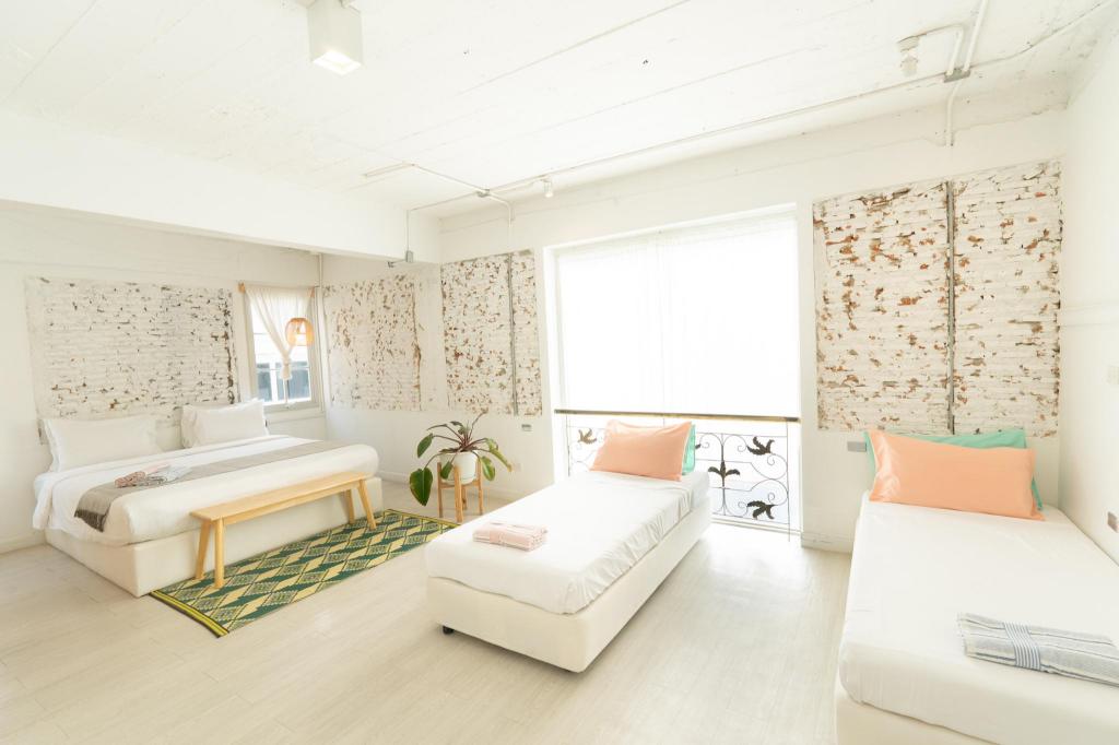 The Local Khaosan Bangkok