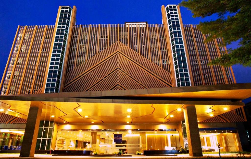 The Srivaree Suvarnabhumi Airport Hotel