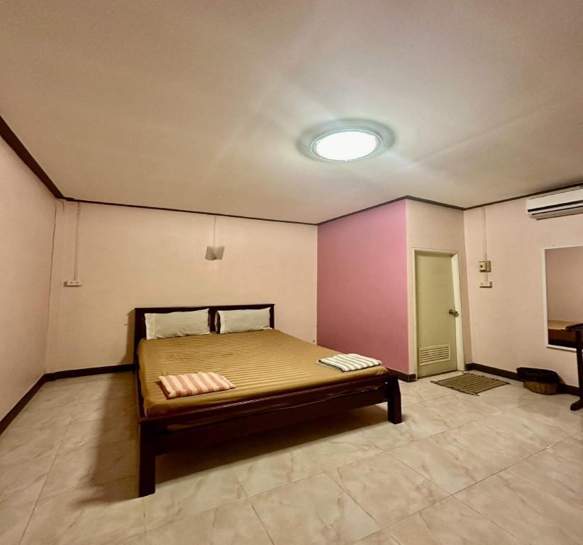 The Urban Age Deluxe