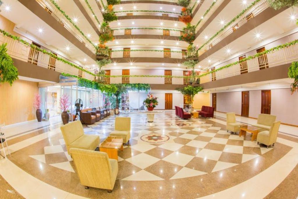 Three Seasons Bangkok