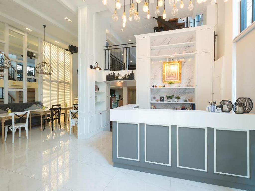 White Ivory Bed and Breakfast