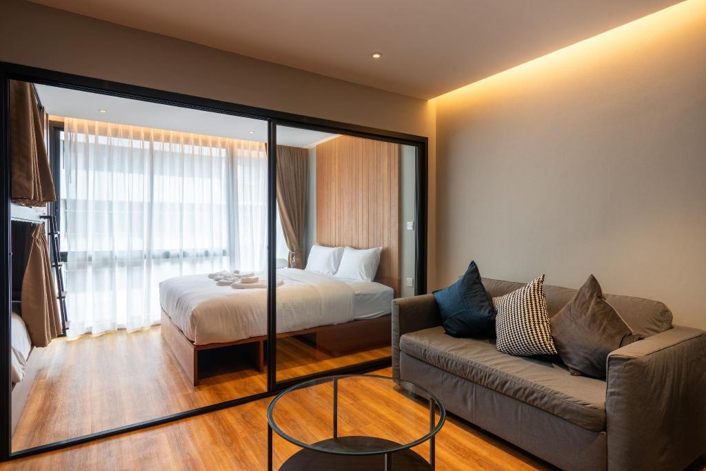 Woodstory Boutique Hotel