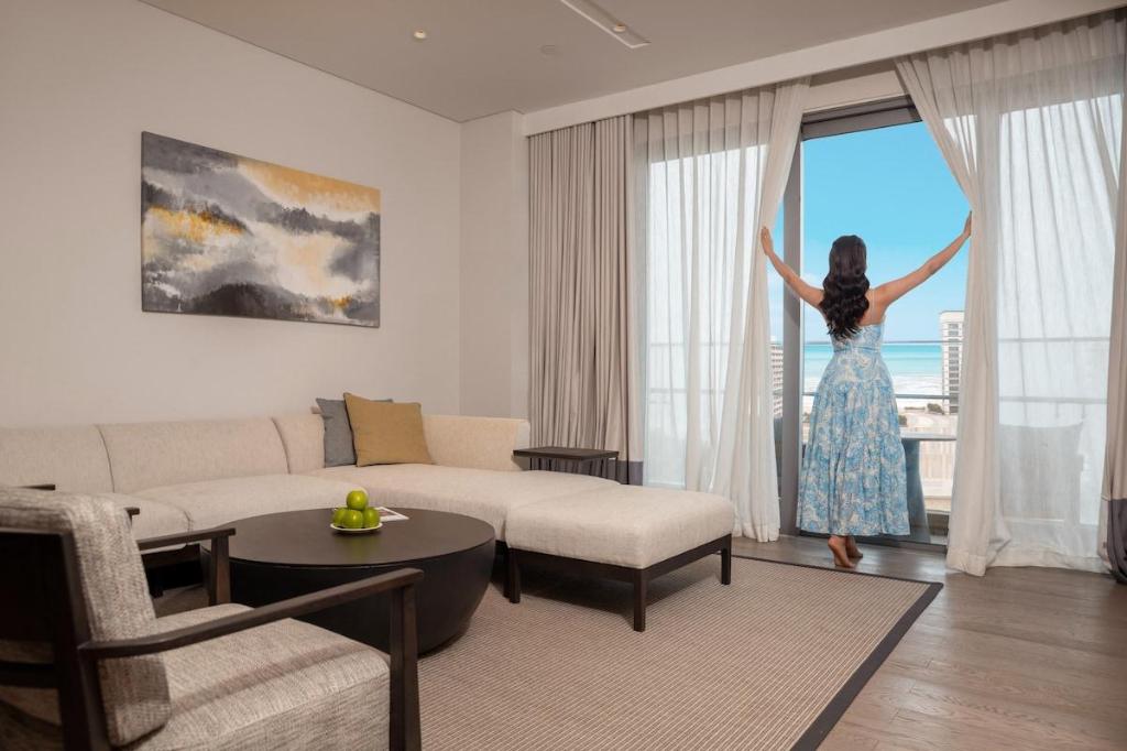 3BR Ocean View Luxury Apartment in Hoiana Resort