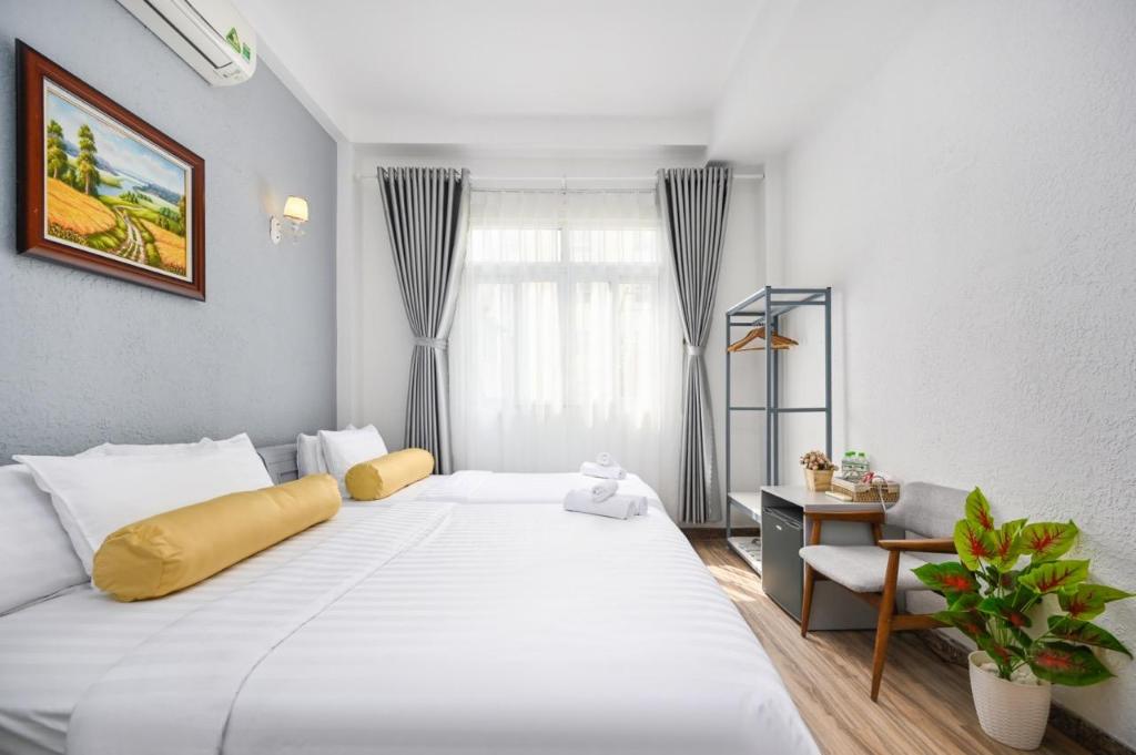 Amory Hotel Saigon Center