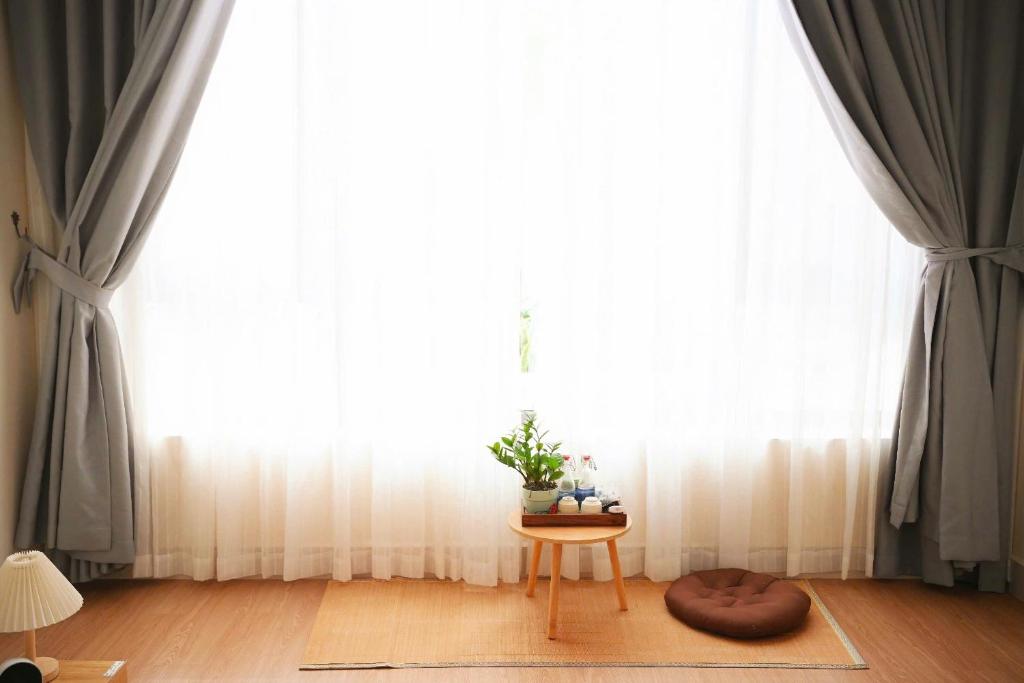 Bamboo Breeze Home