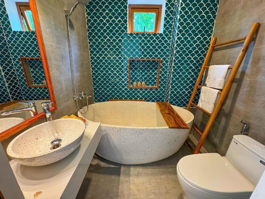 Blue Tropical House Hội An