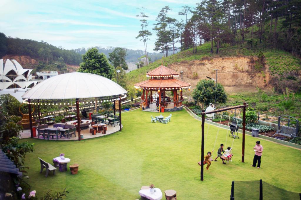 CANDY VILLA HOMESTAY PRENN