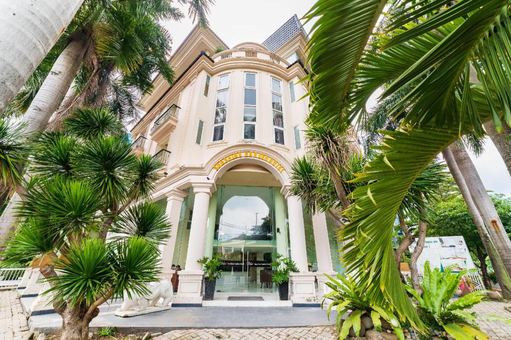 Collection O Sunshine Garden Hotel