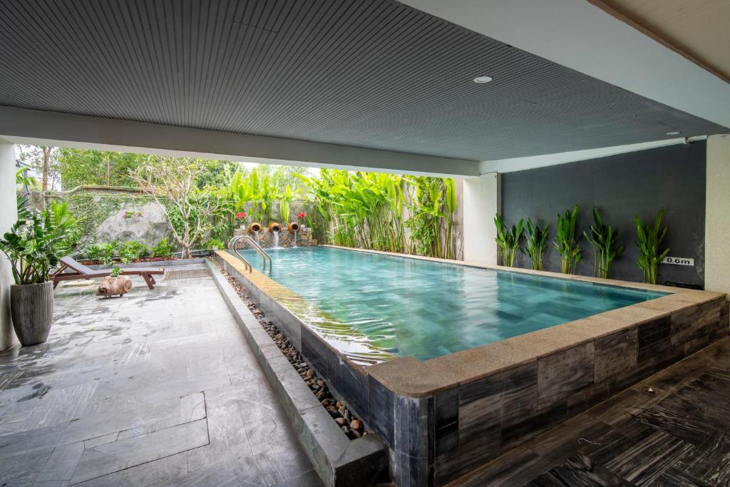 DOMA by HSuites Hotel & Apartment