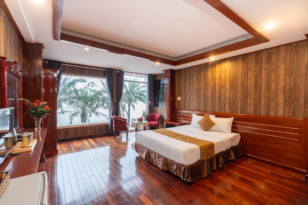 Danang Catinal Riverside Hotel