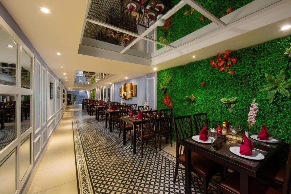 Full of Light Apartment 2BR w/Balcony@Train Street