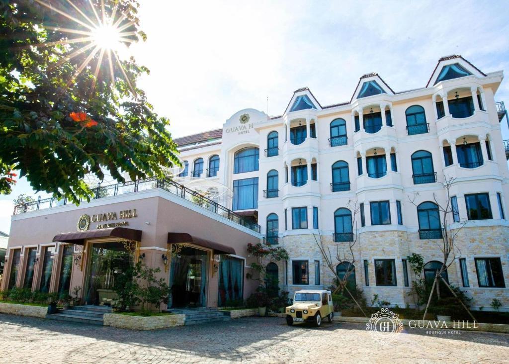 Guava Hill Boutique Hotel