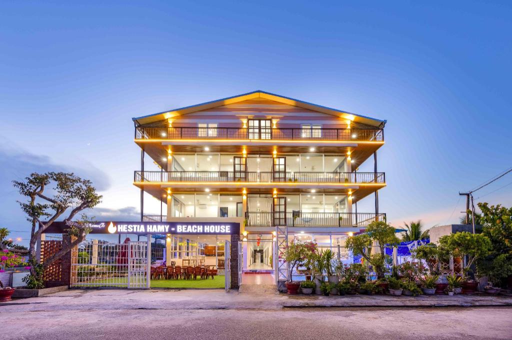 Hestia HaMy Beach House