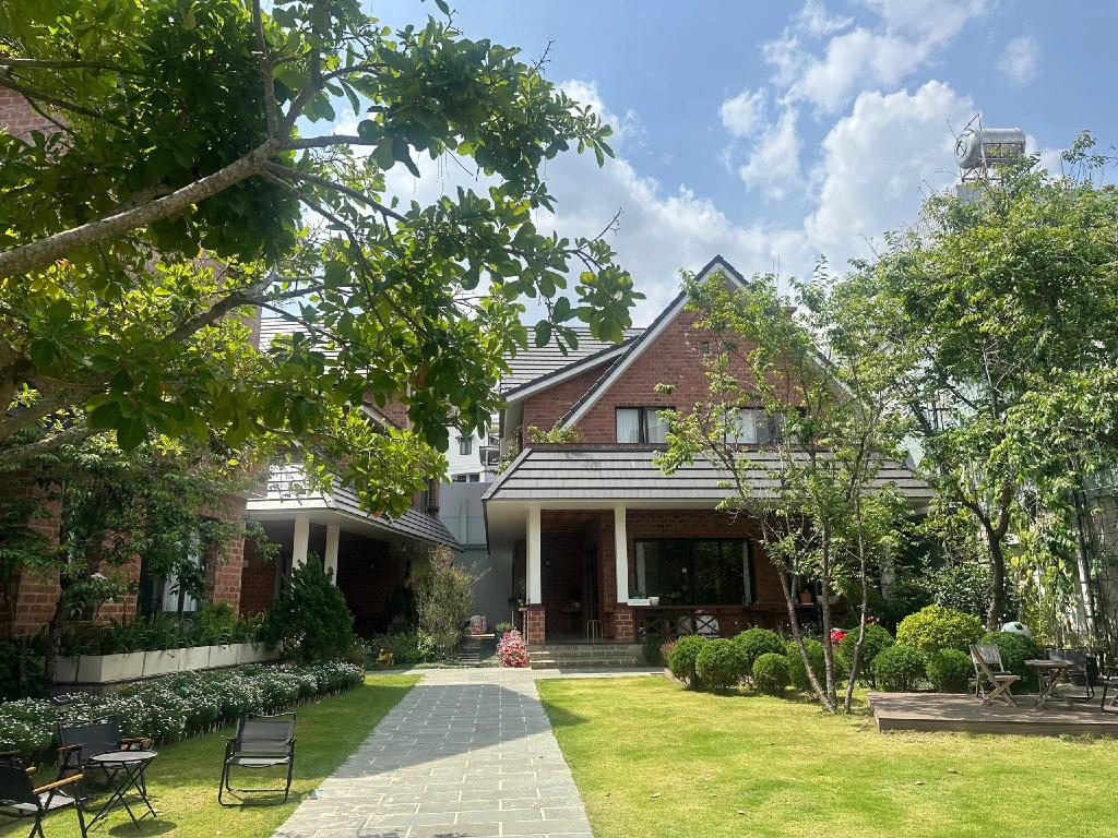 Hoang Loc Villa Hotel