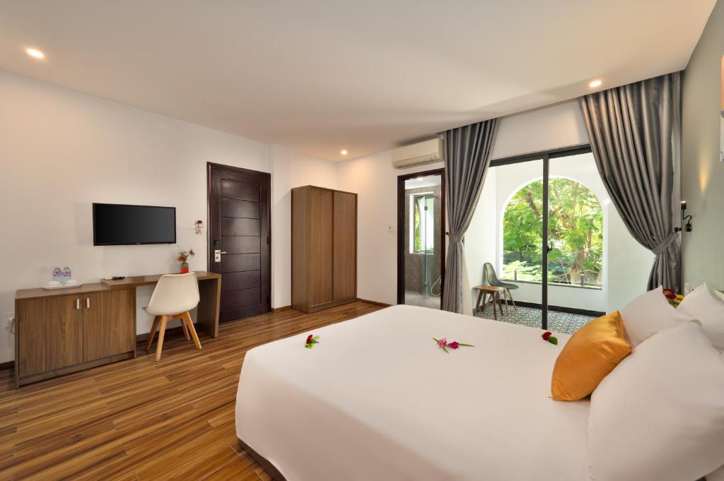 Hoi An January Villa