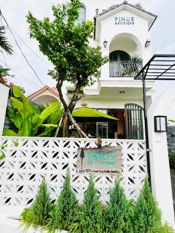 Hoi An Pinus Boutique