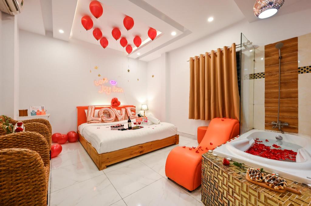 Joy Inn Cộng Hòa của Cozrum