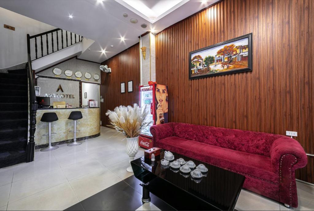 Khách sạn A25 – 12 Liên Trì