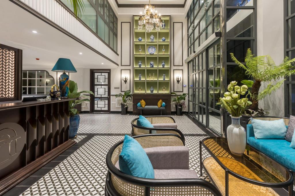 Khách sạn Artis Đà Lạt