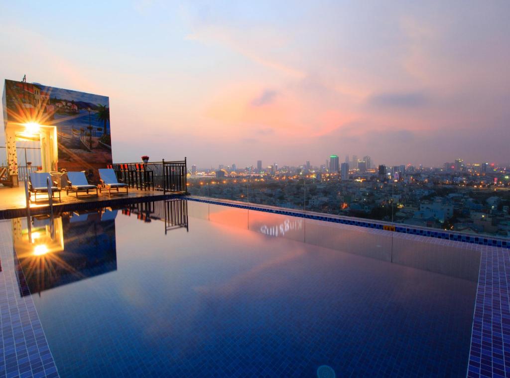 Khách sạn FIVITEL King