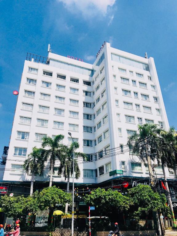 Khách sạn Happy Life