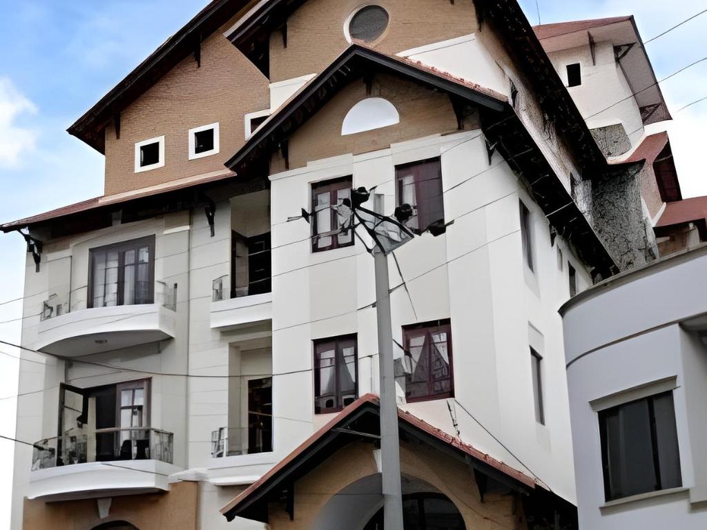 Khách sạn Hùng Phong – Gần chợ đêm Đà Lạt