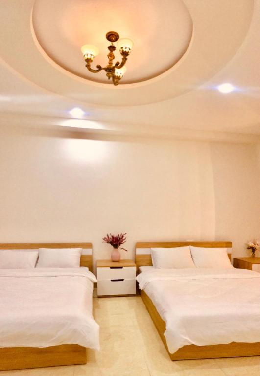 Khách sạn Rum Vàng