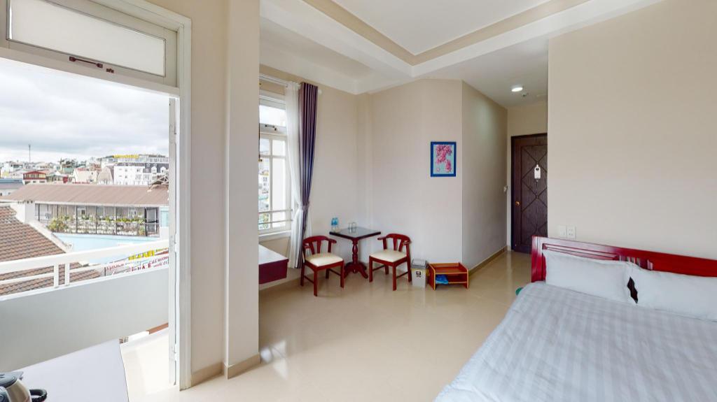 LÊ PHƯƠNG Đà Lạt