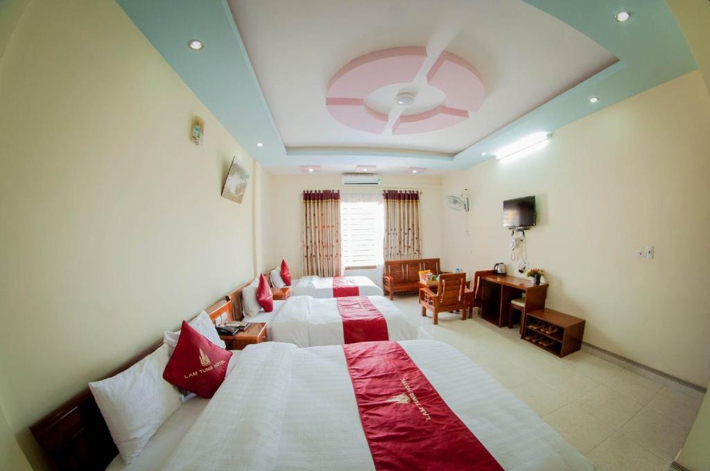 Lâm Tùng Hotel Đồng Văn – by Bay Luxury