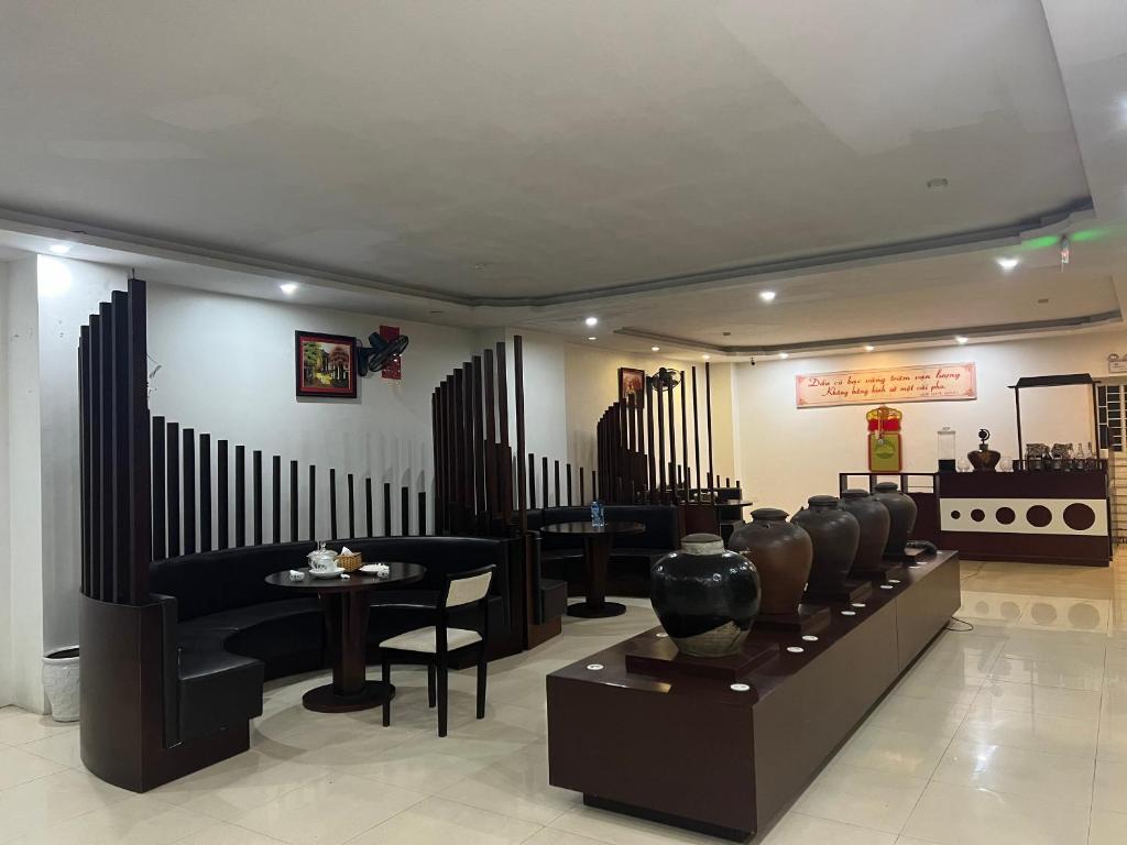 Mạnh Quỳnh Hotel