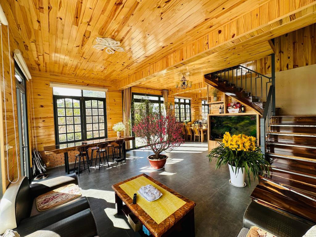 Mệ Liệu’s House