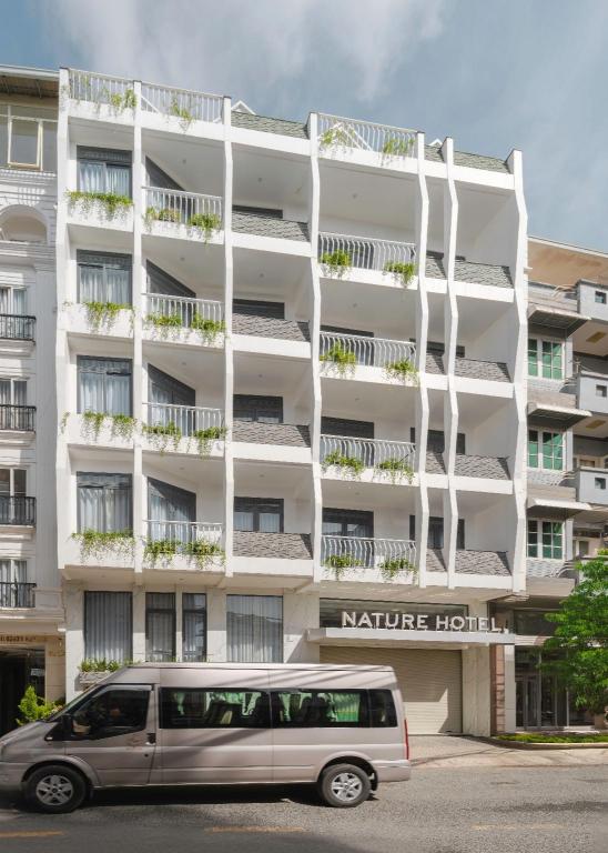 Nature hotel – Nam Kỳ Khởi Nghĩa