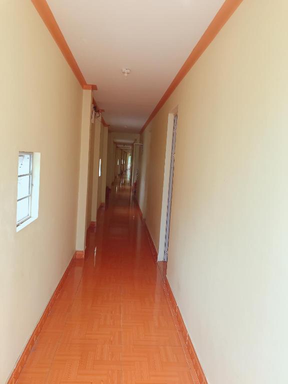 Nhà nghỉ Tráng Kìm