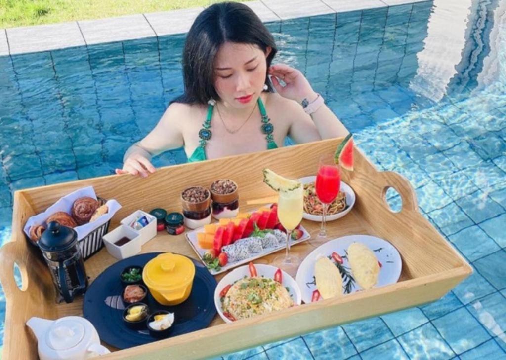 Phụng Thuỷ Hotel & Spa