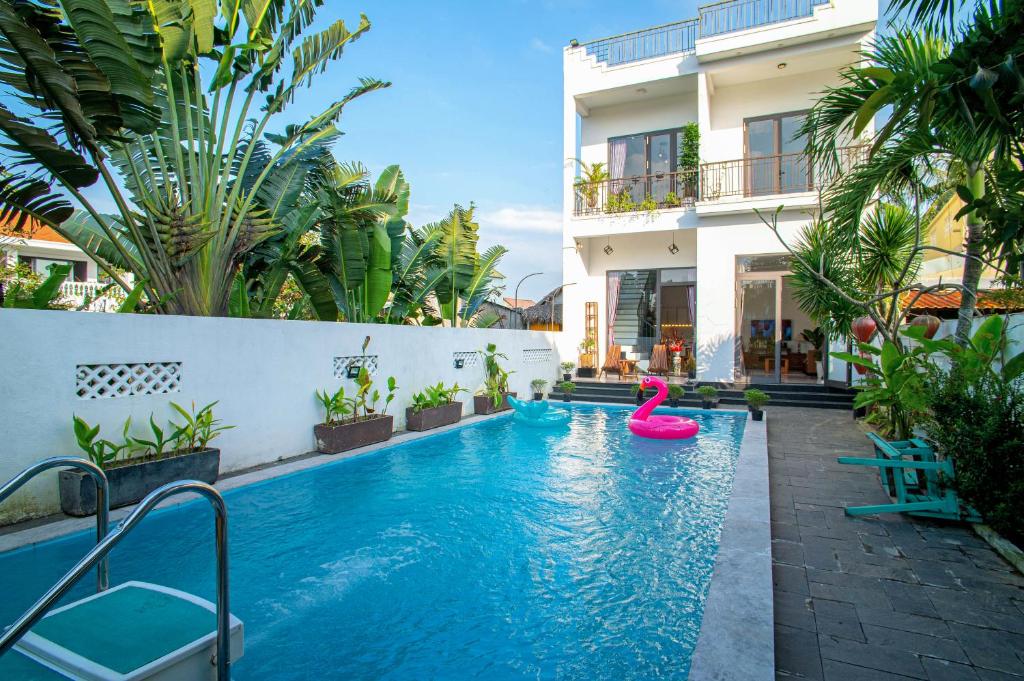 ROMITTO RIVERSIDE in HOI AN POOL VILLA