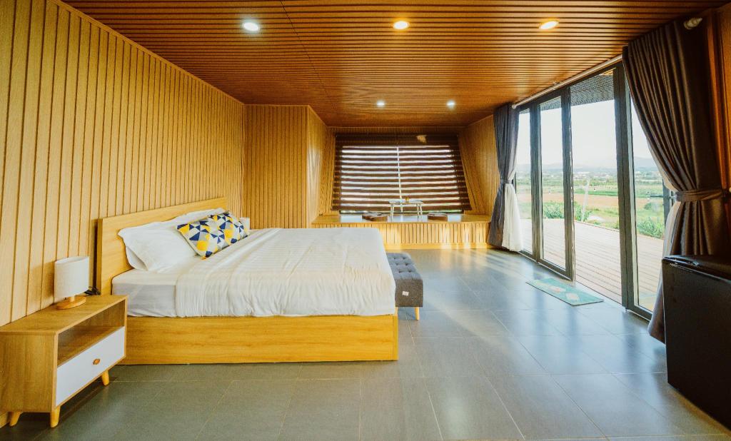 Sol Valley – Sol House