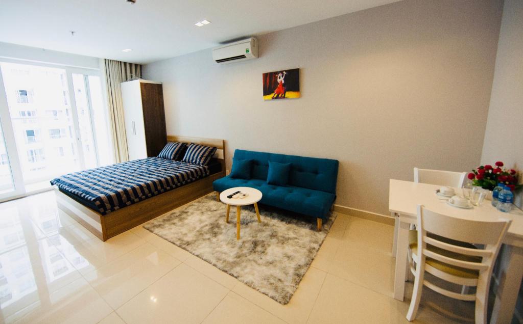 TEDDY APARTMENT | High fl. 5* SkyCenter w Balcony