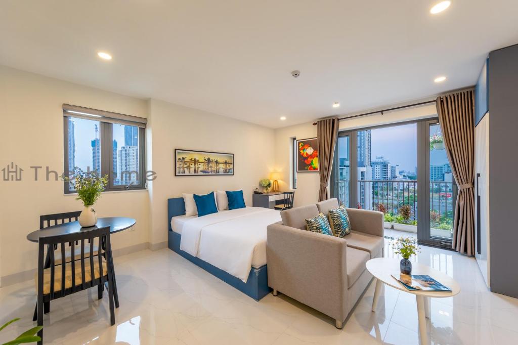 The Home Hotel & Apartment