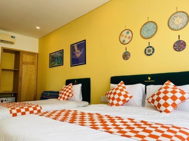 Villa A901 – Sandy golden house