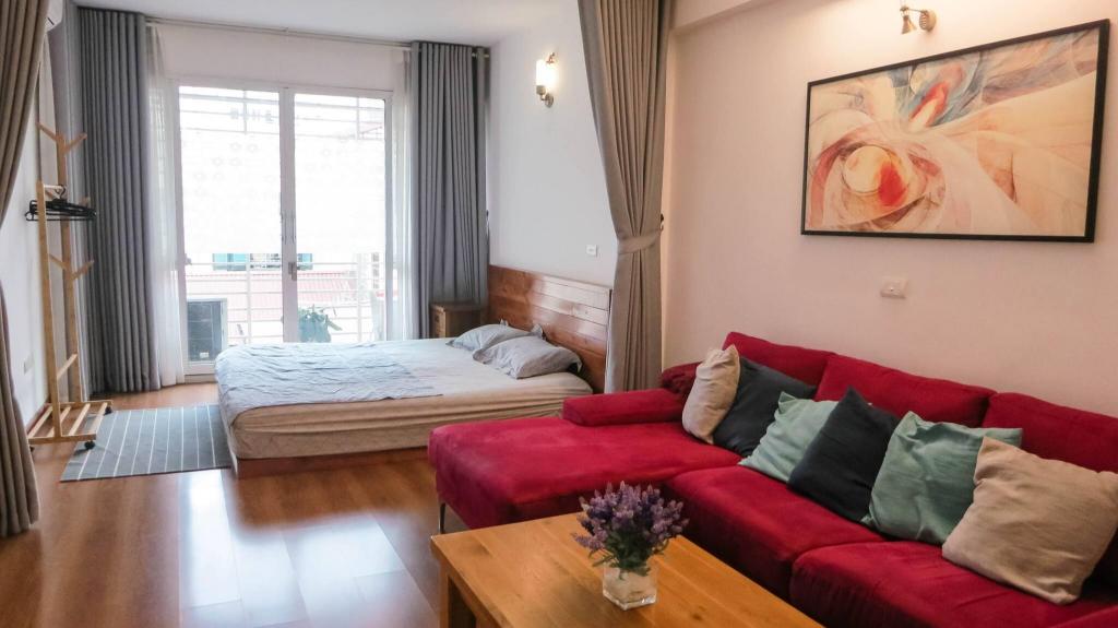 WECOZY Pacific – Spacious Apartment, Train Station Side