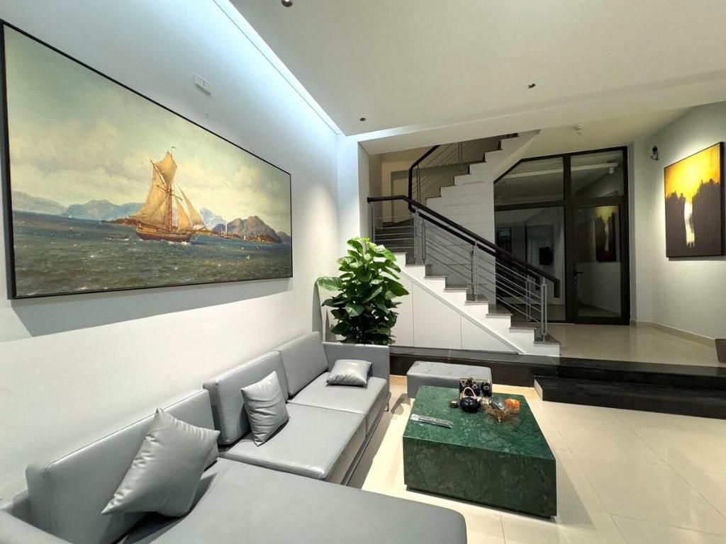 Yuni Hotel And Apartment