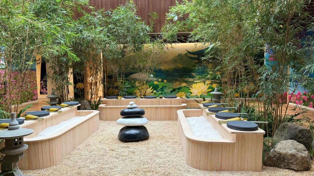 flamingo linh trường – cạnh chùa bụt