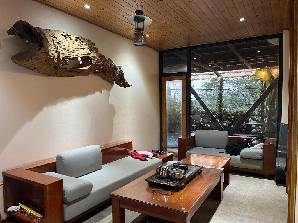 ECO by MAY5 Ha Long Hostel