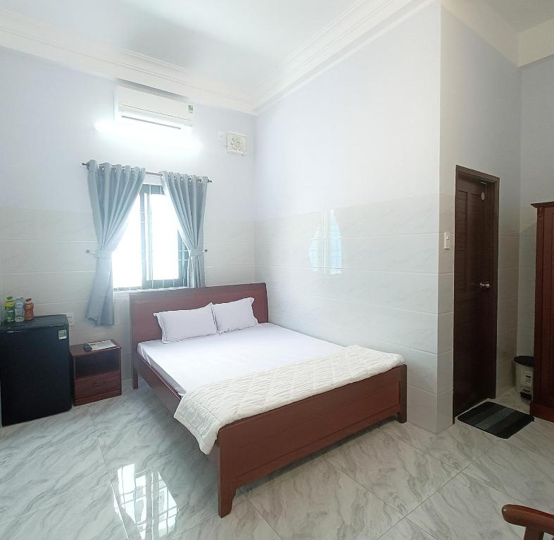 KHÁCH SẠN VĂN KHANG