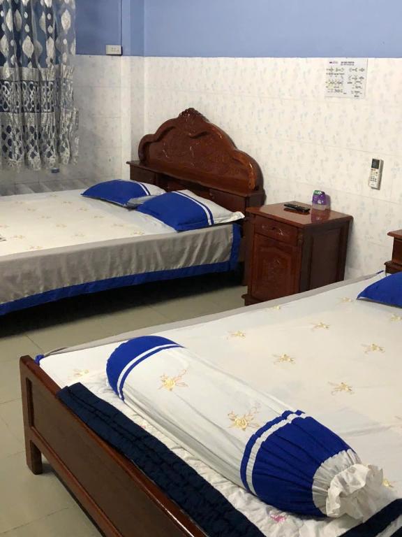 Khách sạn Hồng Thành